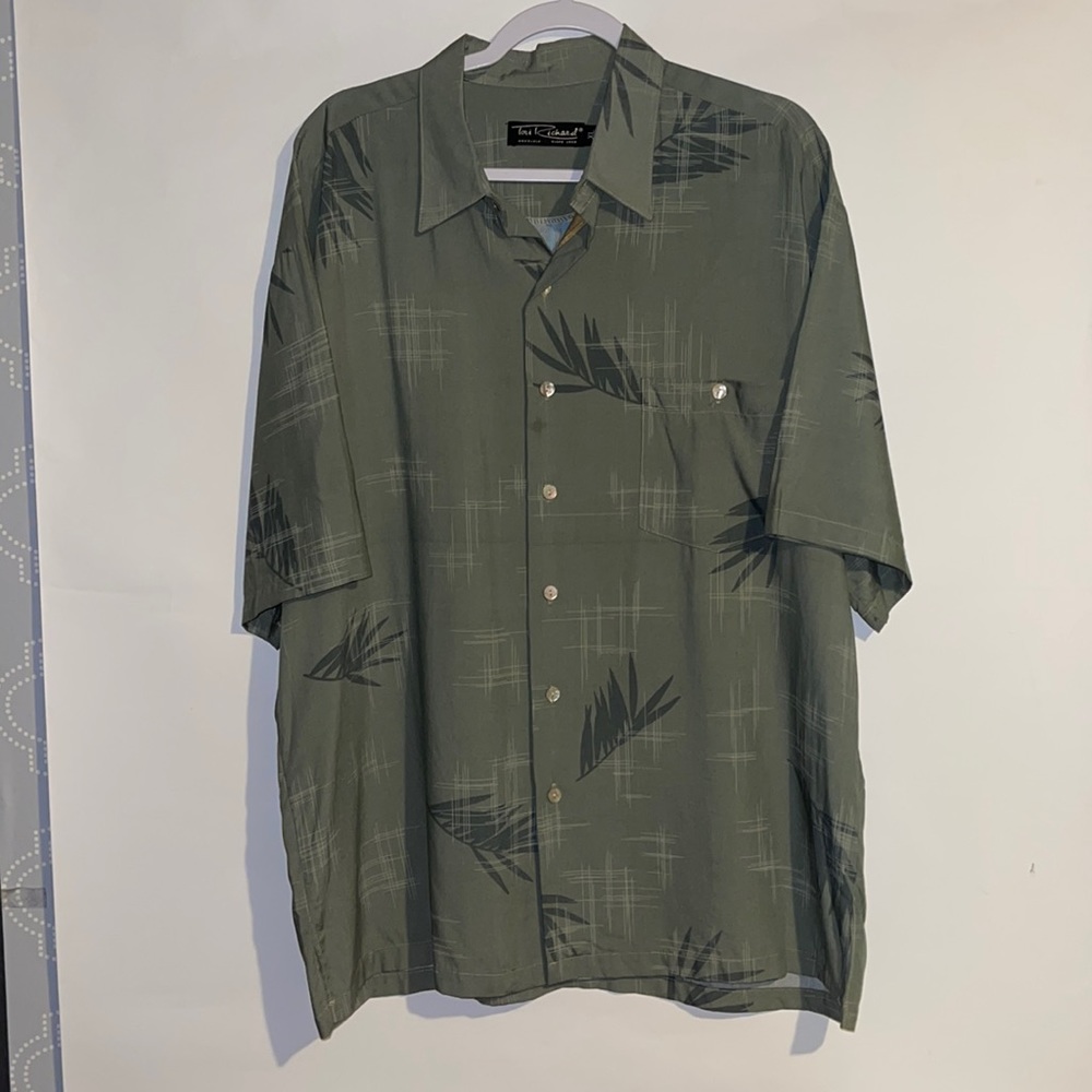 Vintage Tori Richard Shirt